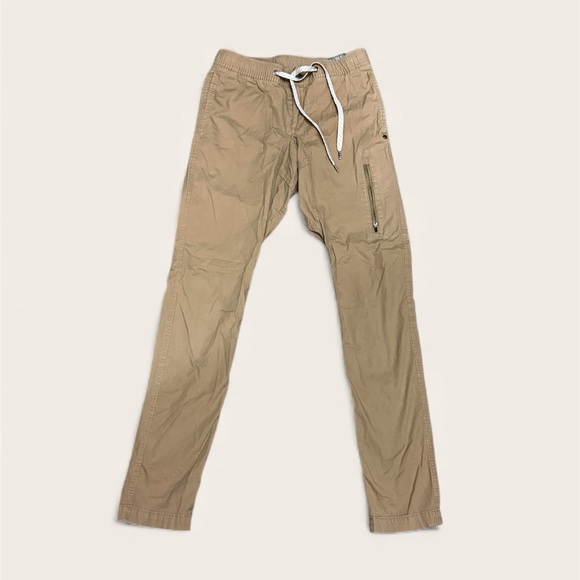 Vuori Women’s Ripstop Pants Tan - Picture 7 of 13